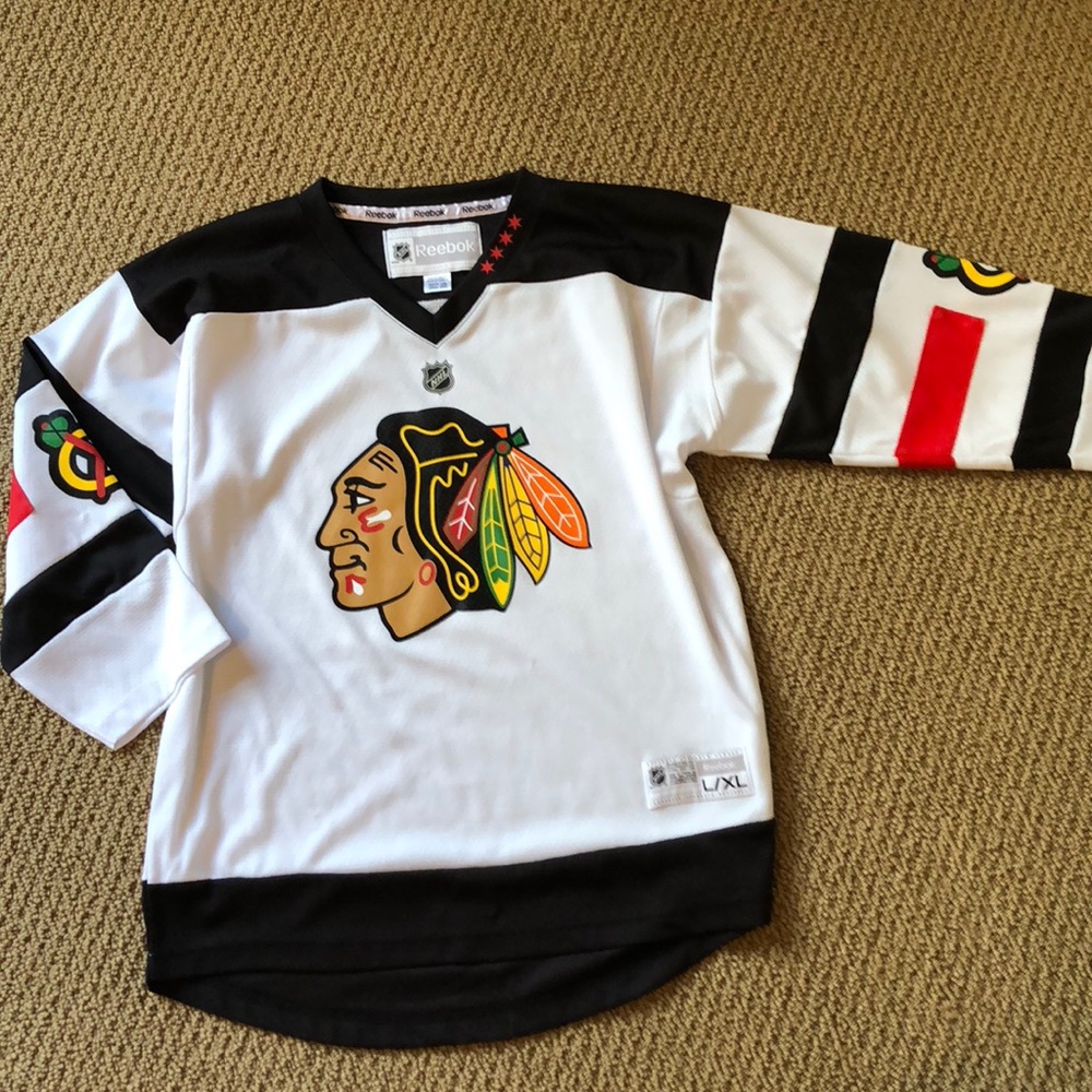 Boys hockey jersey- blackhawks